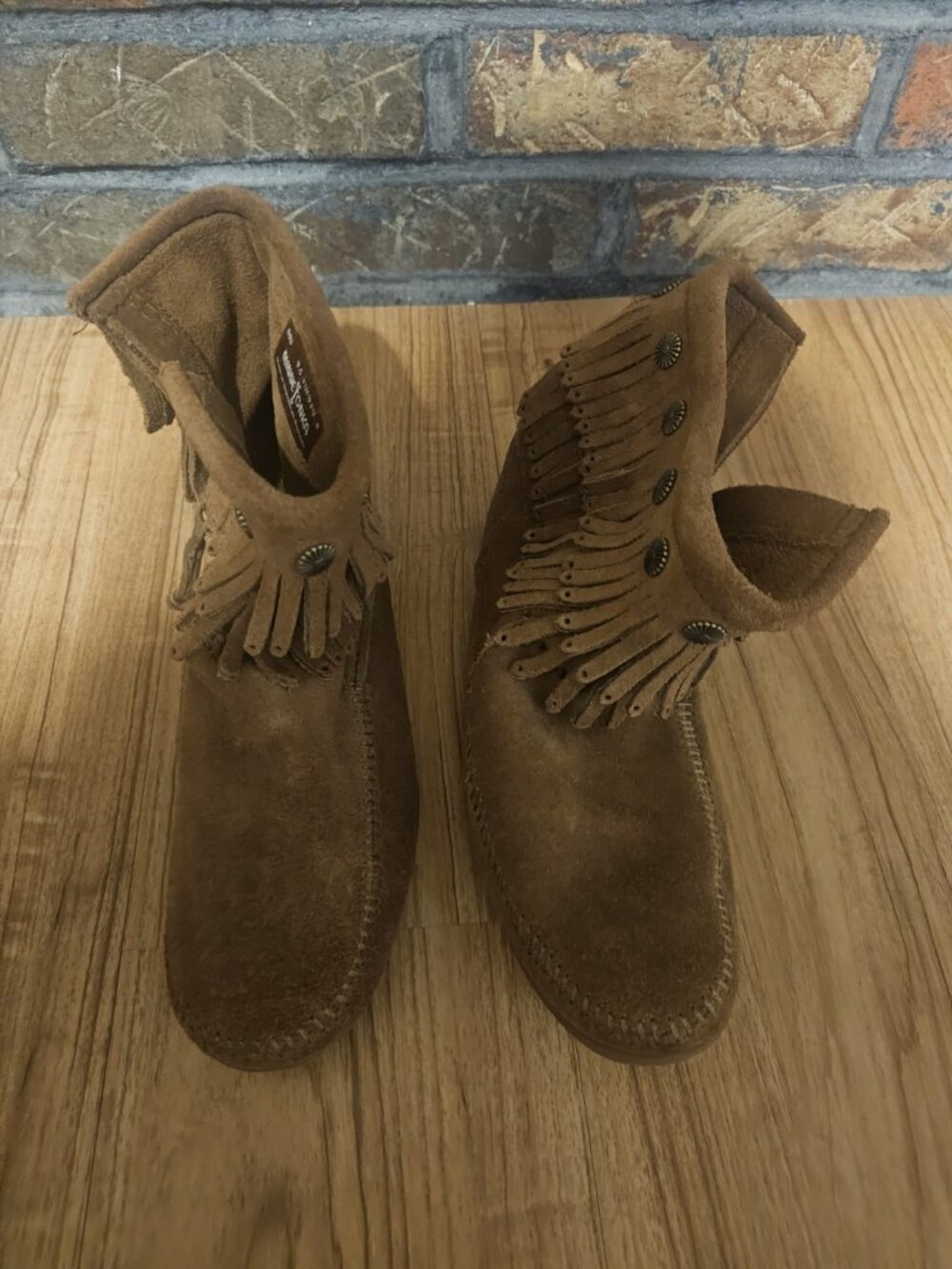 Minnetonka Double Fringe Bootie Shoes Mocassins Brown Size Zip Womens Size 9.5